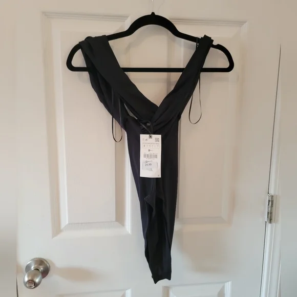 Zara Black Off The Shoulder Bodysuit NWT - Picture 5 of 7